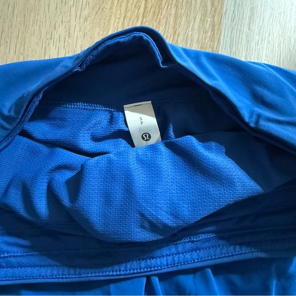 lululemon athletica Vibrant Blue Athletic Shorts - Picture 3 of 4